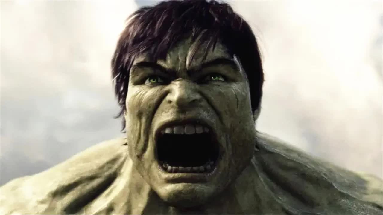 博士为美国研究&ldquo;超级士兵&rdquo;，结果一不小心把自己变成了绿色巨人，脾气暴躁刀枪不入！