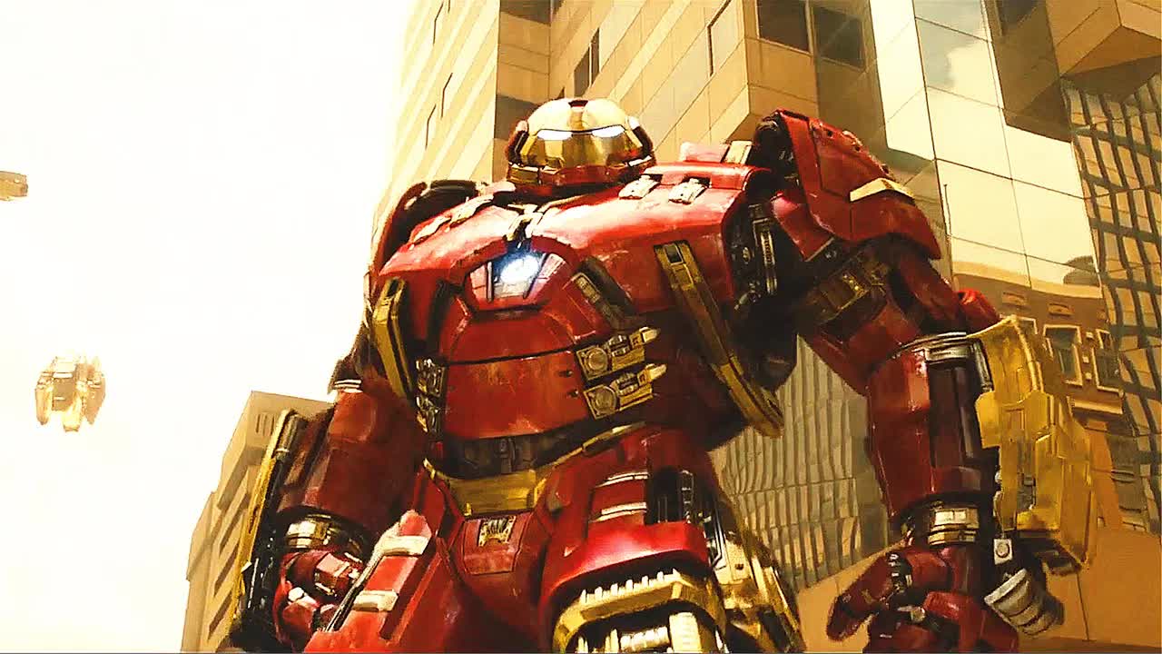 绿巨人失控，托尼搬出专门针对它的&ldquo;反浩克装甲&rdquo;，可结果还是被打成了一堆废铁！